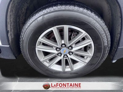 2023 Chevrolet Traverse FWD LT Cloth