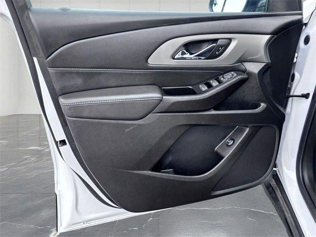 2023 Chevrolet Traverse FWD LT Cloth