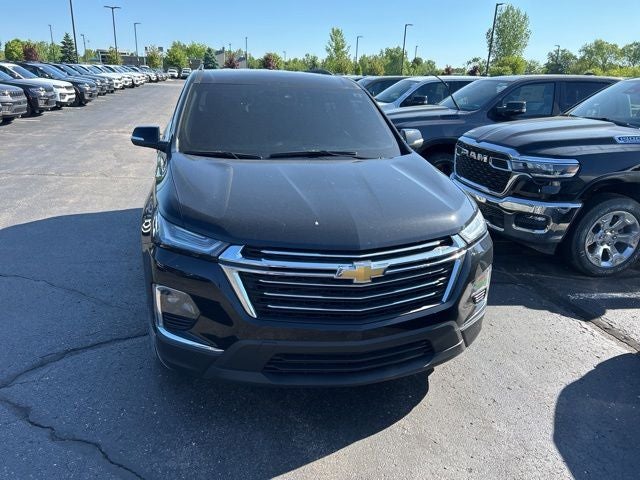 2023 Chevrolet Traverse AWD LT Cloth