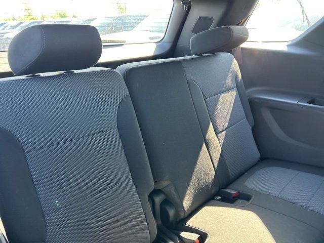 2023 Chevrolet Traverse AWD LT Cloth