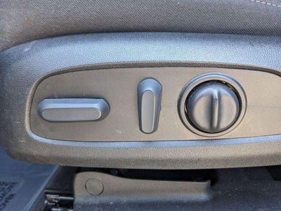 2023 Chevrolet Traverse AWD LT Cloth
