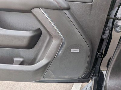 2023 Chevrolet Suburban 4WD RST