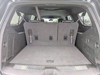 2023 Chevrolet Suburban 4WD RST