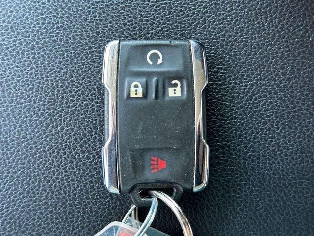 2022 GMC Canyon 4WD Crew Cab Short Box Denali
