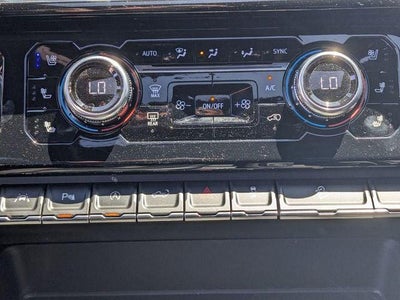 2025 GMC Sierra 1500 4WD Crew Cab Short Box AT4
