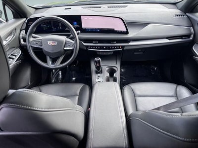 2025 Cadillac XT4 FWD Premium Luxury