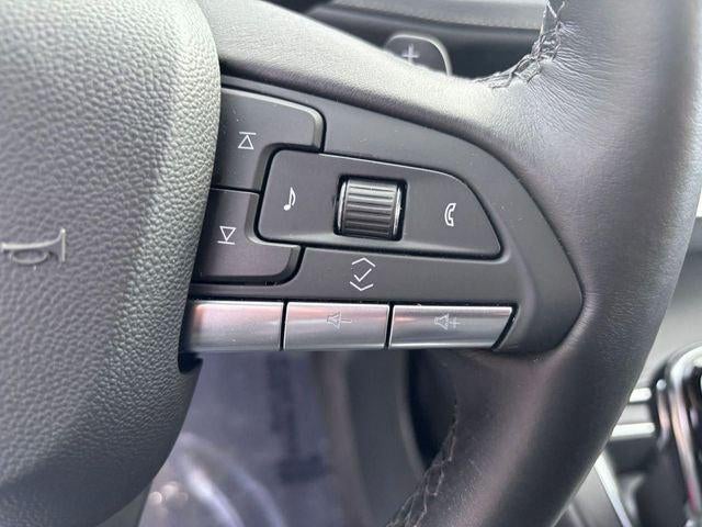 2025 Cadillac XT4 FWD Premium Luxury