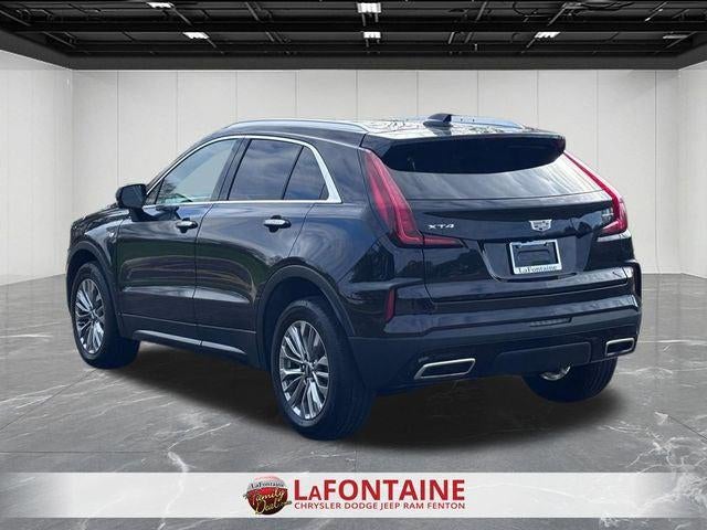 2025 Cadillac XT4 FWD Premium Luxury