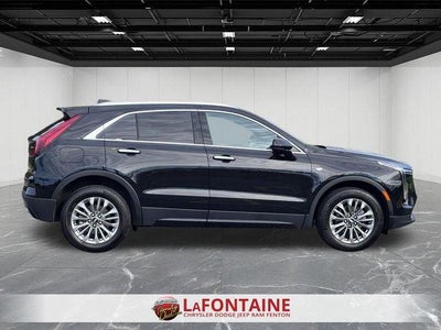 2025 Cadillac XT4 FWD Premium Luxury