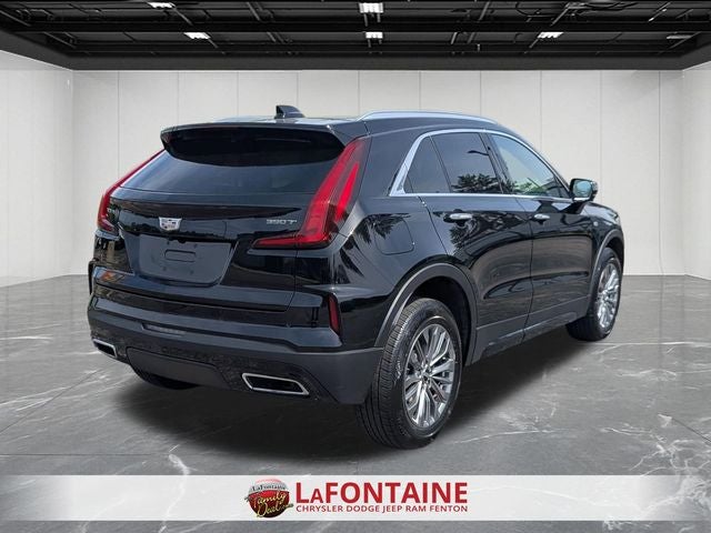 2025 Cadillac XT4 AWD Premium Luxury