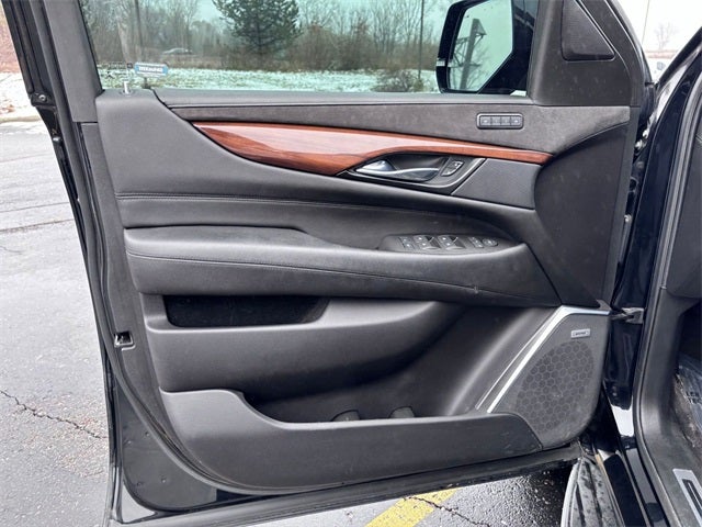 2020 Cadillac Escalade 4WD Luxury