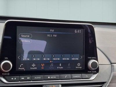 2023 Nissan Altima SV FWD