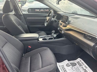 2023 Nissan Altima SV FWD
