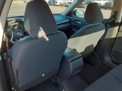 2024 Nissan Altima SV FWD