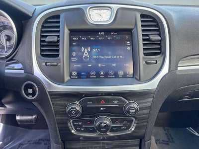 2019 Chrysler 300 Touring L AWD