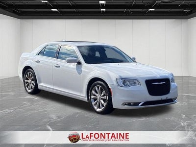 2019 Chrysler 300 Touring L AWD
