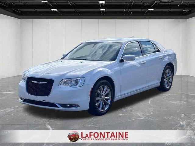 2019 Chrysler 300 Touring L AWD