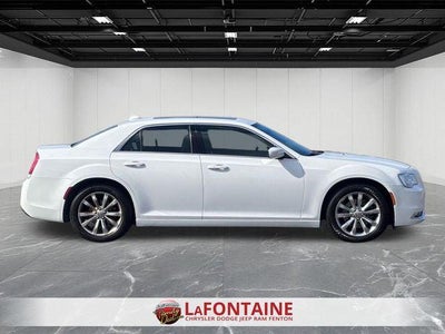 2019 Chrysler 300 Touring L AWD
