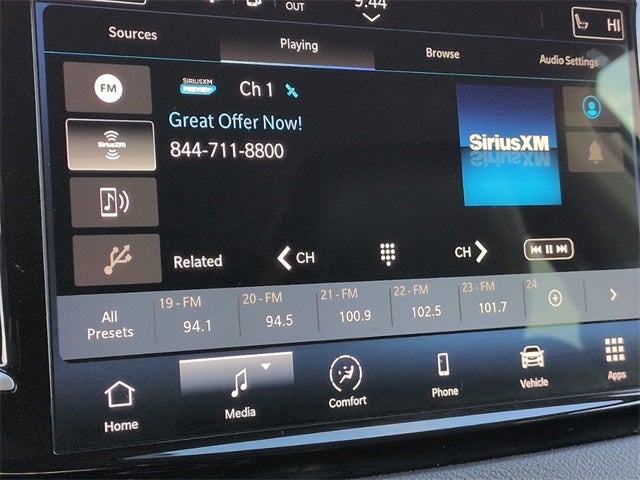 2024 Chrysler Pacifica Touring L