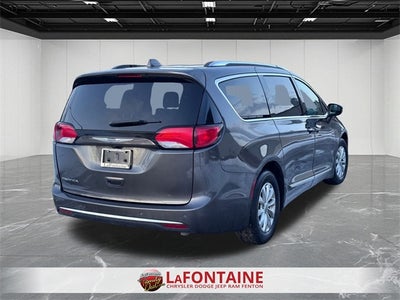 2018 Chrysler Pacifica Touring L Plus