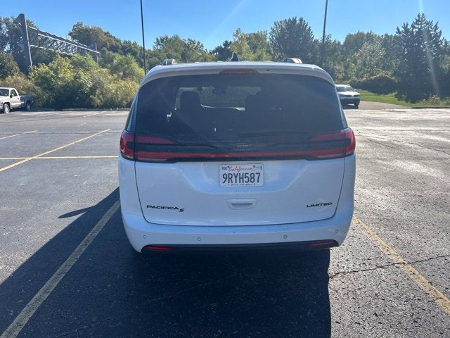 2025 Chrysler Pacifica Limited