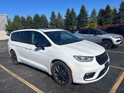 2025 Chrysler Pacifica Limited