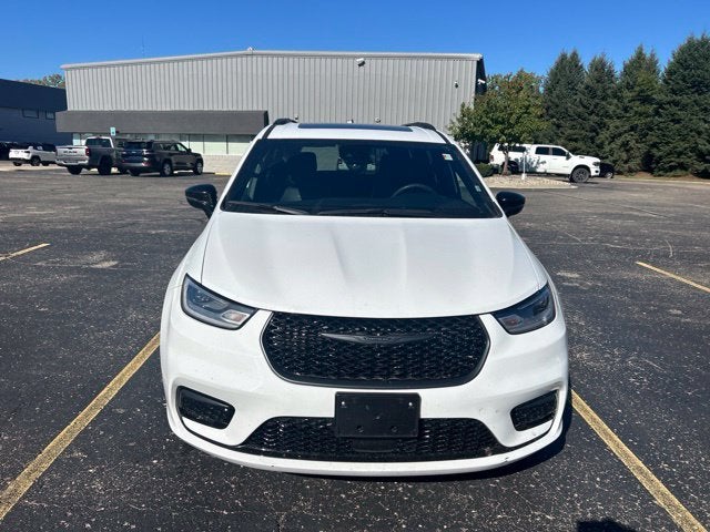 2025 Chrysler Pacifica Limited