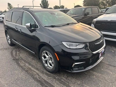 2023 Chrysler Pacifica Limited