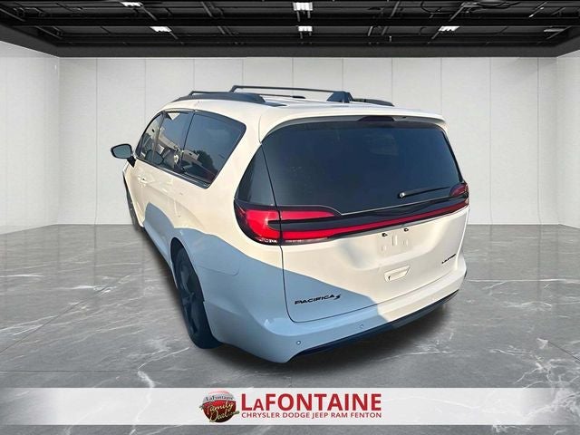 2025 Chrysler Pacifica Limited