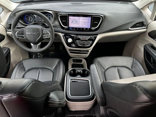 2023 Chrysler Pacifica Touring L AWD