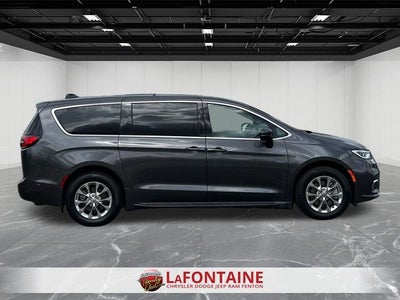 2023 Chrysler Pacifica Touring L AWD