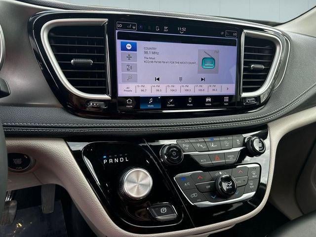 2023 Chrysler Pacifica Touring L AWD