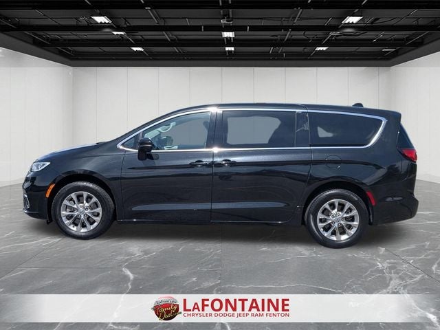 2023 Chrysler Pacifica Touring L AWD