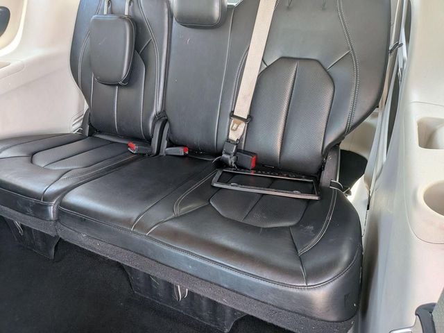 2023 Chrysler Pacifica Touring L AWD