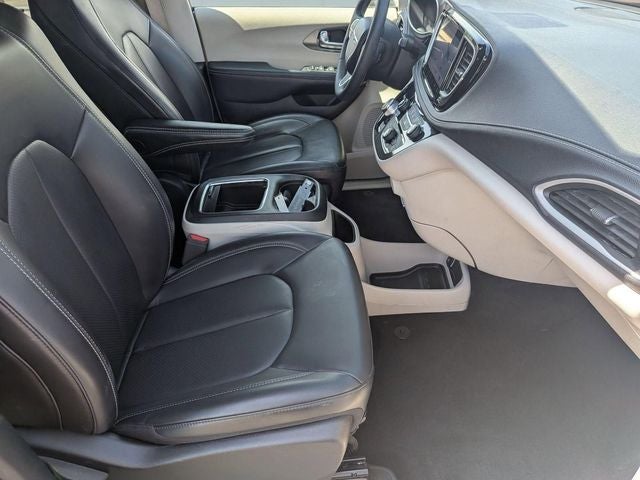 2023 Chrysler Pacifica Touring L AWD