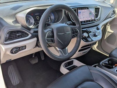 2023 Chrysler Pacifica Touring L AWD