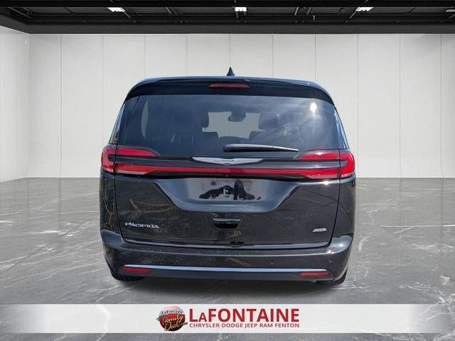 2023 Chrysler Pacifica Touring L AWD