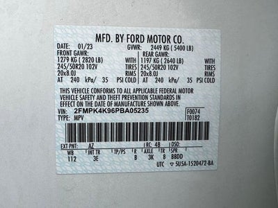 2023 Ford Edge Titanium