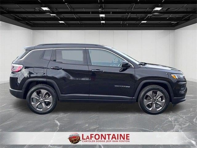 2022 Jeep Compass Latitude Lux 4x4