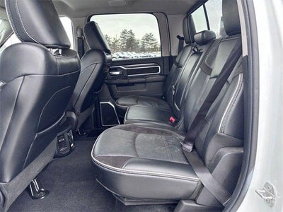 2023 RAM 3500 Laramie Crew Cab 4x4 6'4' Box