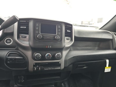 2024 RAM 3500 Tradesman Crew Cab 4x4 8' Box