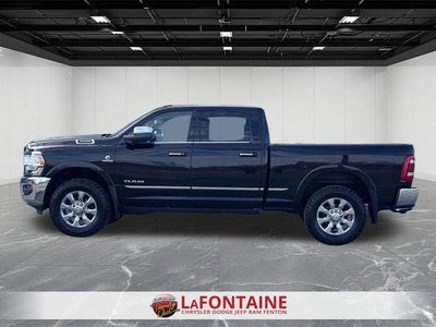 2022 RAM 3500 Limited Crew Cab 4x4 6'4' Box