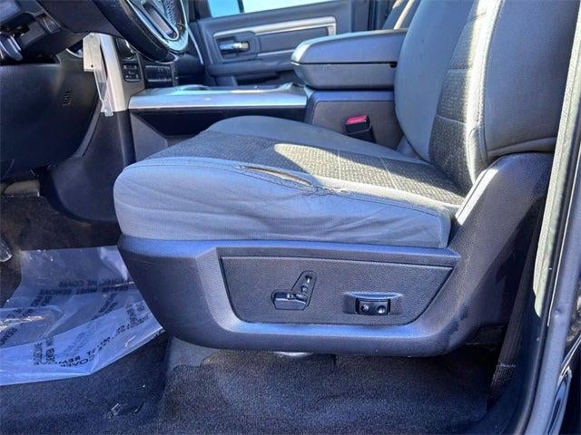 2018 RAM 1500 Big Horn Crew Cab 4x4 5'7' Box