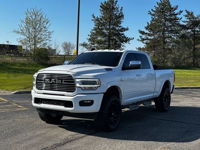 2019 RAM 2500 Laramie Crew Cab 4x4 6'4' Box