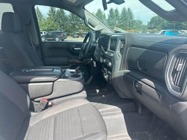 2020 Chevrolet Silverado 1500 4WD Crew Cab Short Bed RST