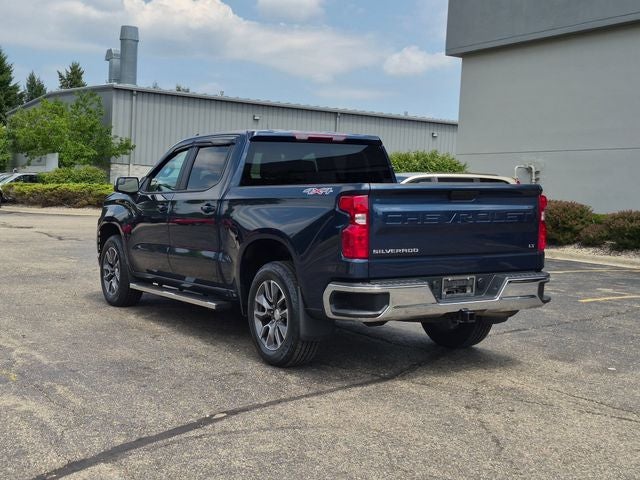 2022 Chevrolet Silverado 1500 LTD 4WD Crew Cab Short Bed LT with 2FL