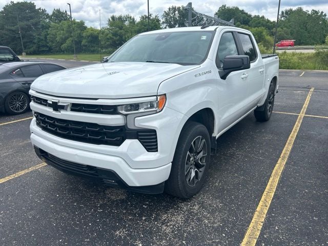 2022 Chevrolet Silverado 1500 4WD Crew Cab Short Bed RST