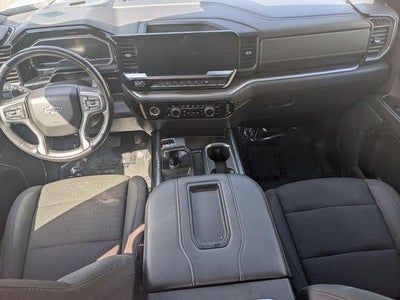 2022 Chevrolet Silverado 1500 4WD Crew Cab Short Bed RST