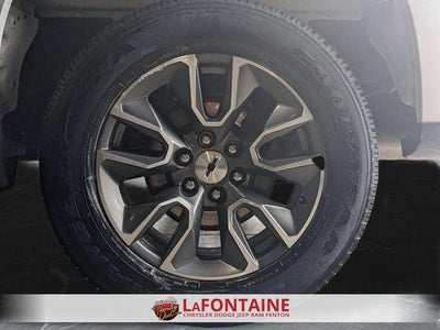 2022 Chevrolet Silverado 1500 4WD Crew Cab Short Bed RST