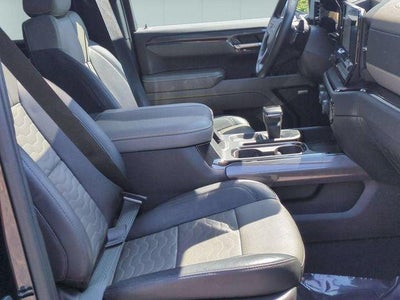 2023 Chevrolet Silverado 1500 4WD Crew Cab Short Bed ZR2
